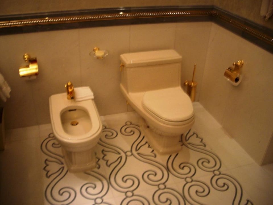 Presidential Suite - Gäste WC Emirates Palace Mandarin Oriental