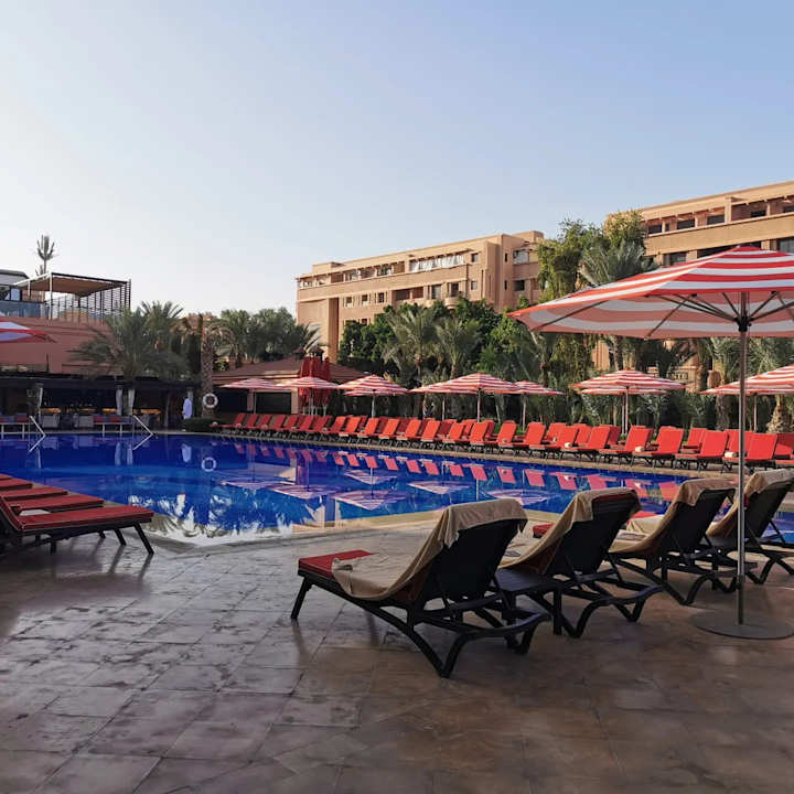 Pool Mövenpick Mansour Eddahbi & Palais des Congrès Marrakech