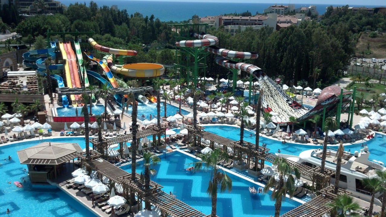 Pool Crystal Sunset Pearl Collection