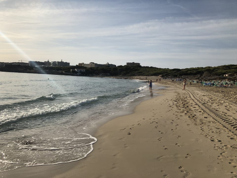 Strand Hotel & Spa S'Entrador Playa