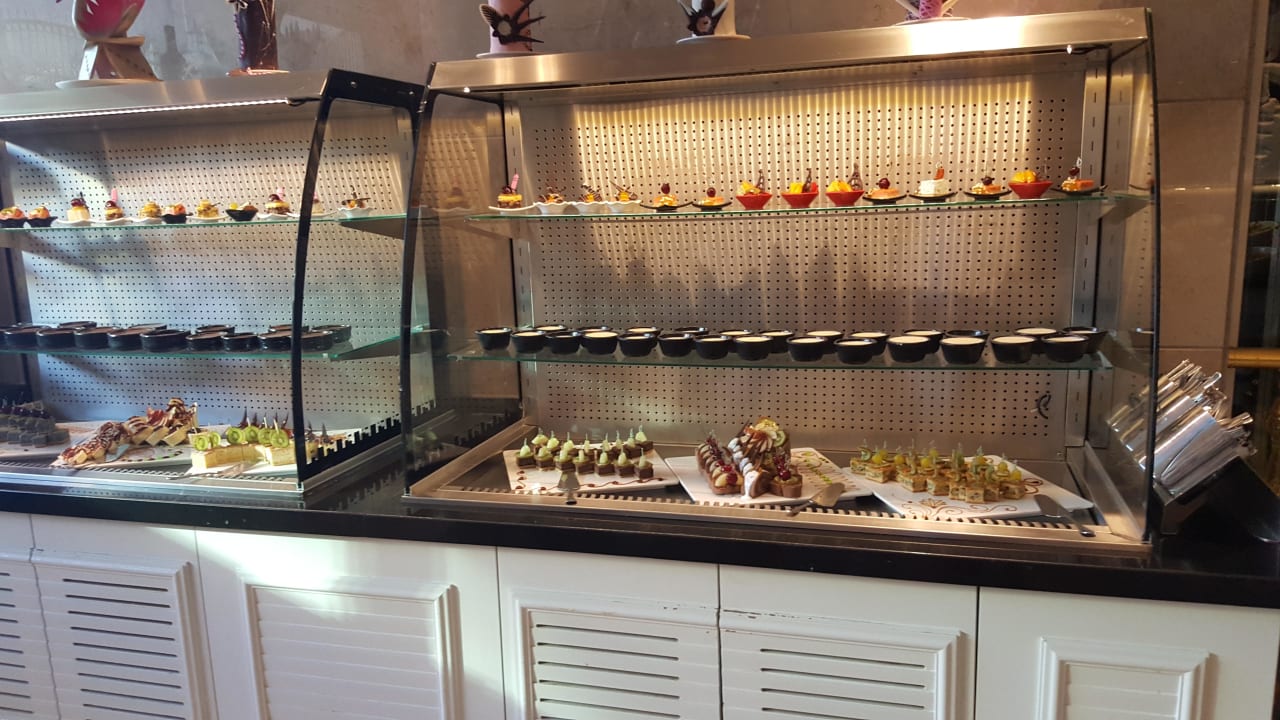 Lecker Well Palace Side