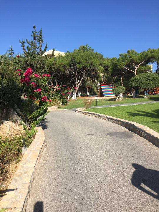 Gartenanlage Hotel Kalithea Horizon Royal