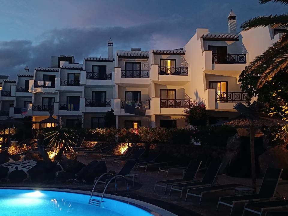 Außenansicht allsun App.-Hotel Albatros