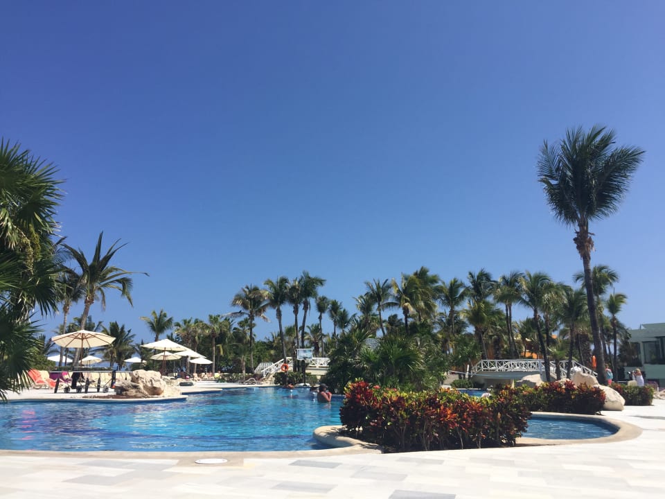 Pool Bahia Principe Luxury Akumal