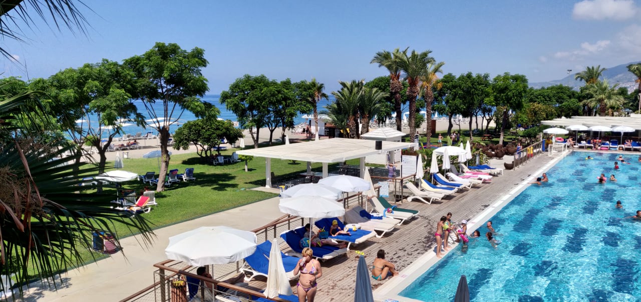 Pool Labranda Alantur Resort