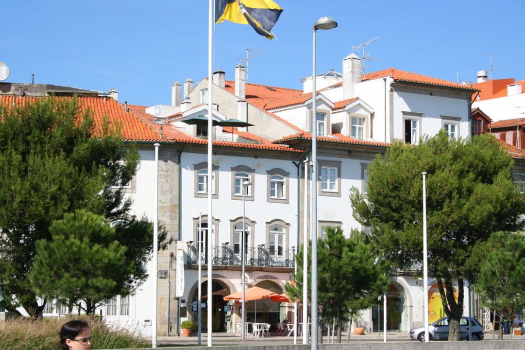 Platz vor dem Hotel Hotel Margarida Da Praça