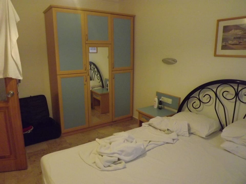 Zimmer Hotel Club Paradiso