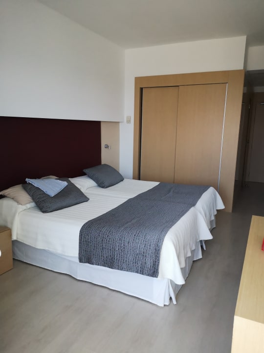 Zimmer CM Playa del Moro