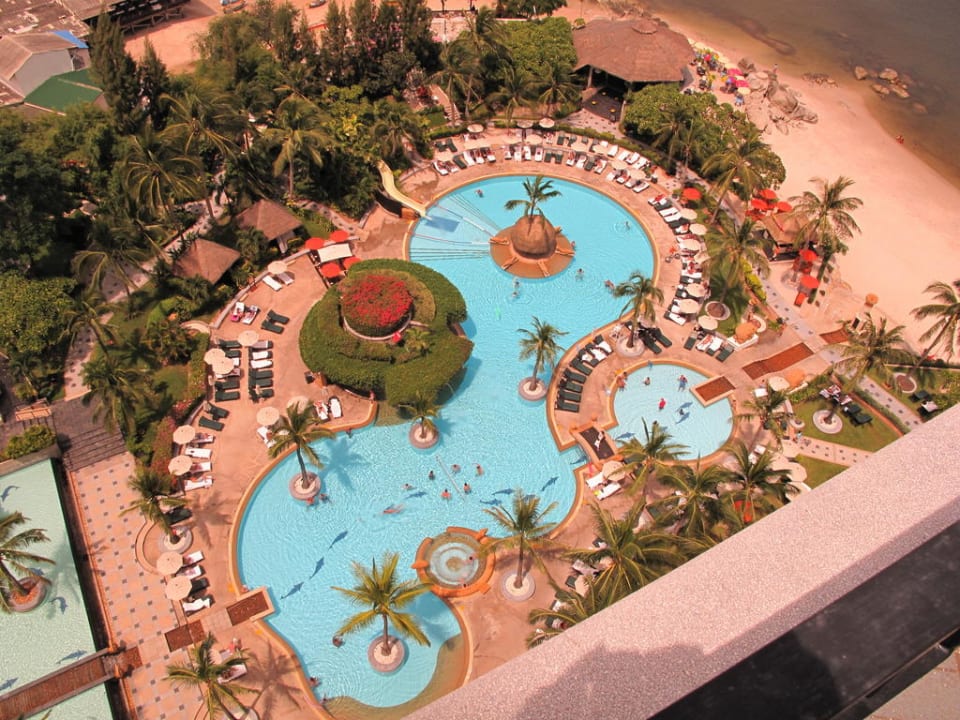 Pool Hilton Hua Hin Resort & Spa