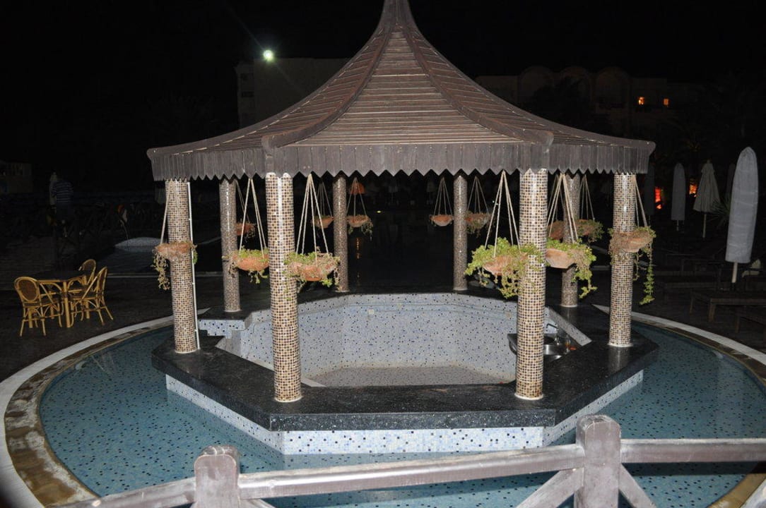 Poolbar Hotel Paradis Palace