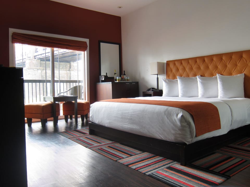 Doppelzimmer im 5. Stock Ravel Hotel