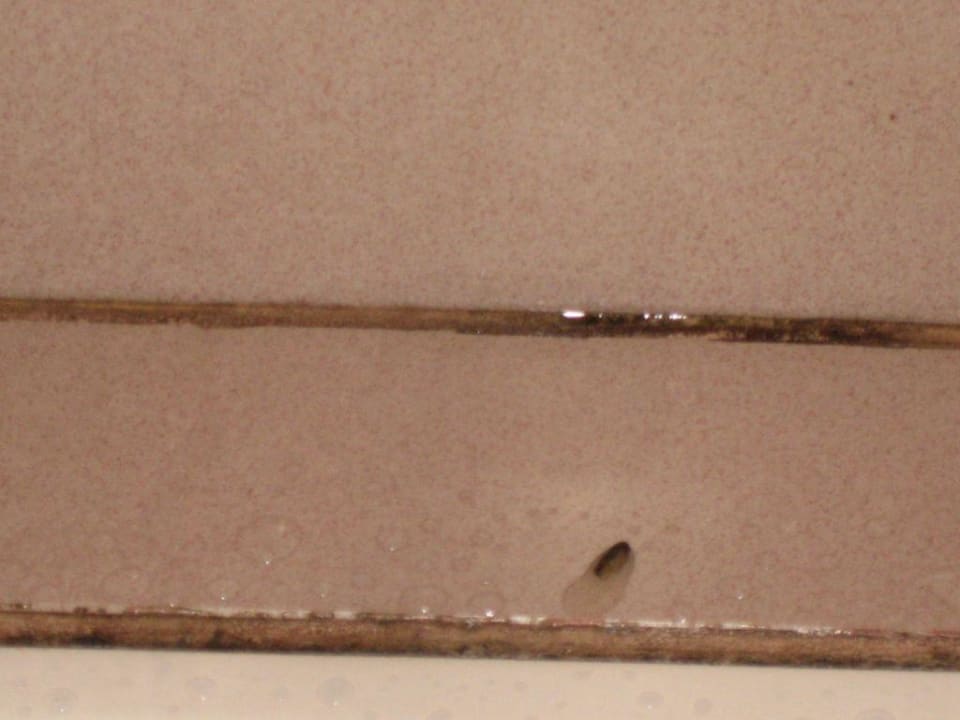 Frisch geputztes Bad Hotel Tjampuhan