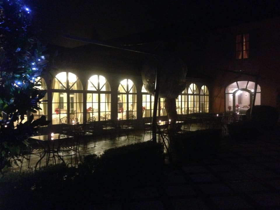 Speisesaal by night Hotel Locanda Del Sant' Uffizio