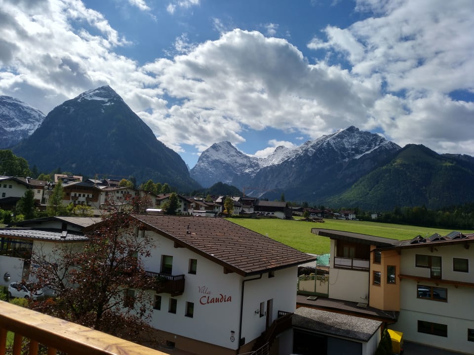 Ausblick Verwöhnhotel Kristall