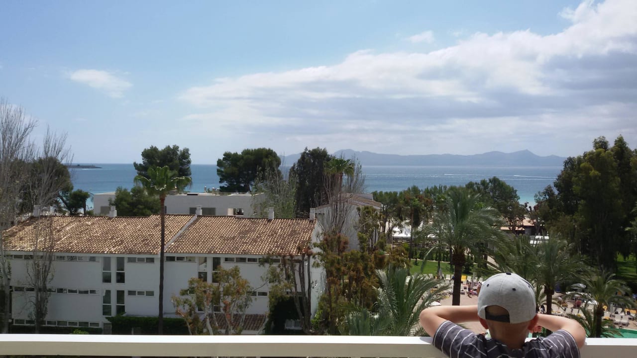 Ausblick Meer Iberostar Waves Ciudad Blanca