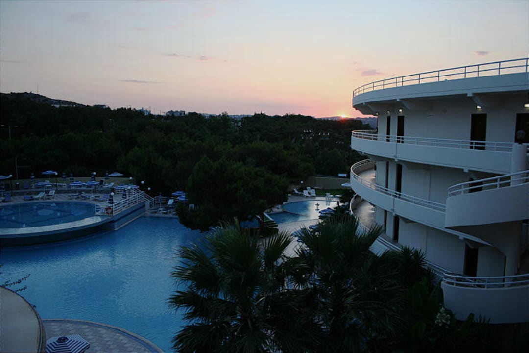 Sonnenuntergang KMP Hotel Kalithea Mare Palace