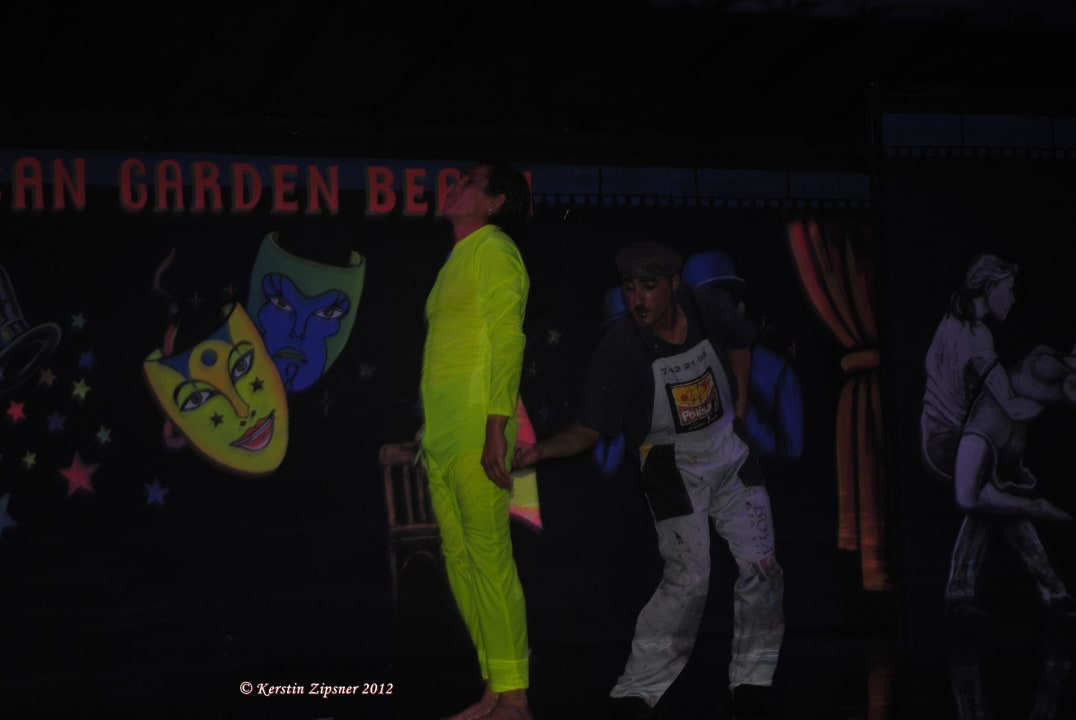 Show-Programm Comedy Can Garden Beach