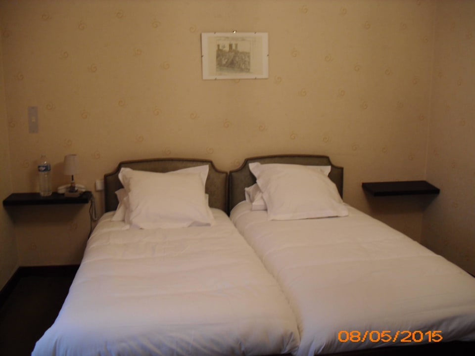 Wygodne lozeczka Grand Hotel L'Etape