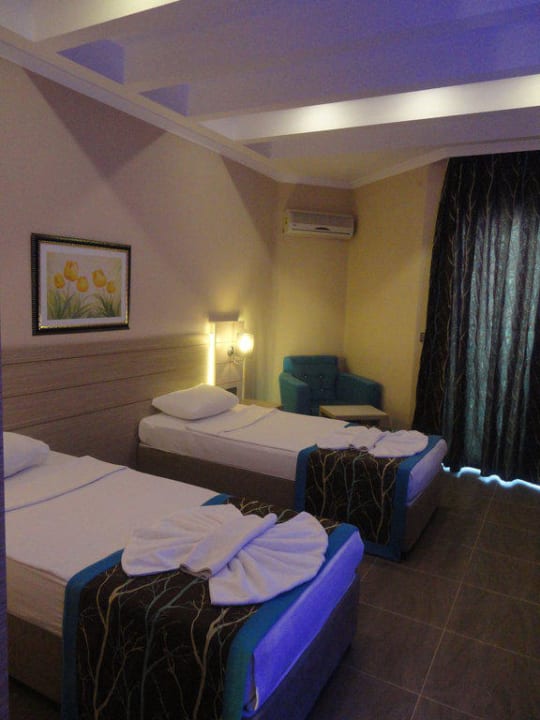 Krizantem Katya Kaila Beach Hotel