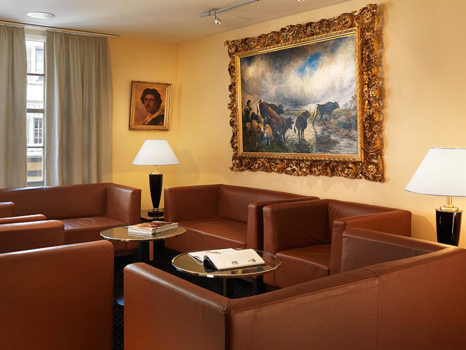 Obere Lobby mit PC Hotel Adler