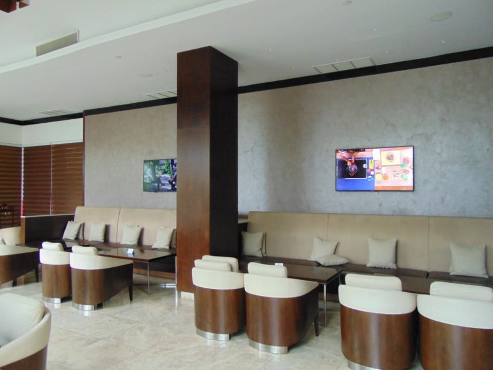 Gastro Crowne Plaza Nairobi Airport