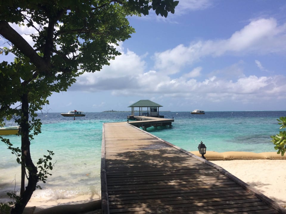 Anlegesteg Embudu Village