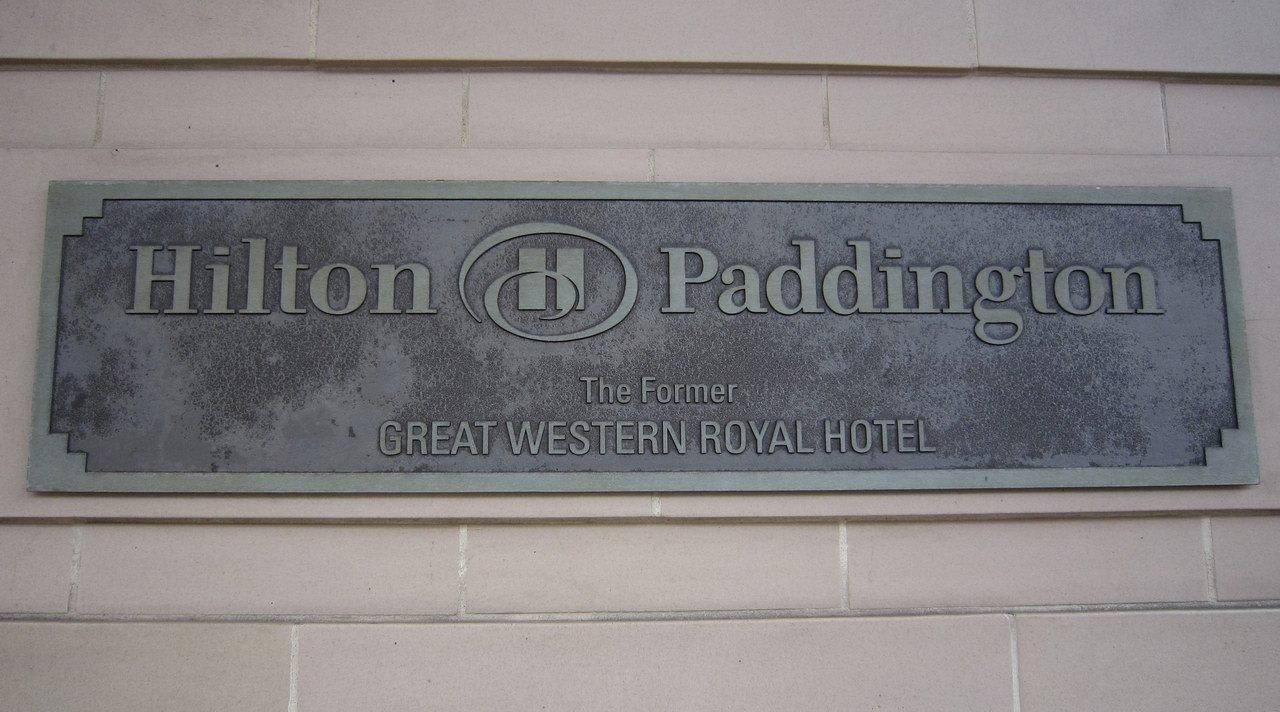 Nameplate Hilton London Paddington