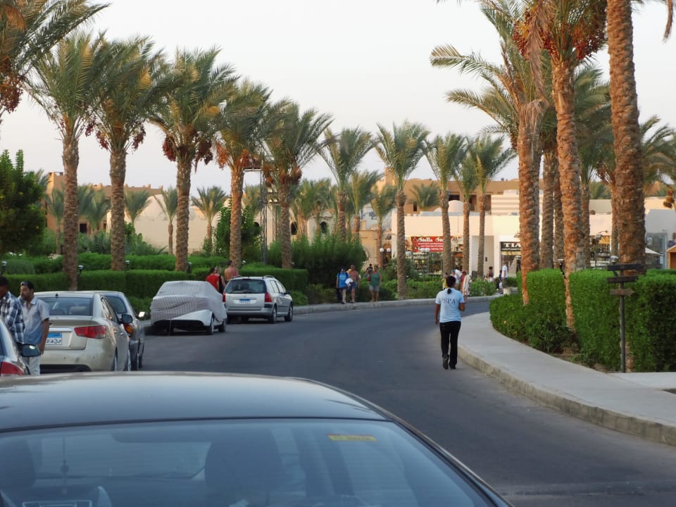 Ein Teil des Weges zum Strand Stella Garden Resort & Spa, Makadi Bay