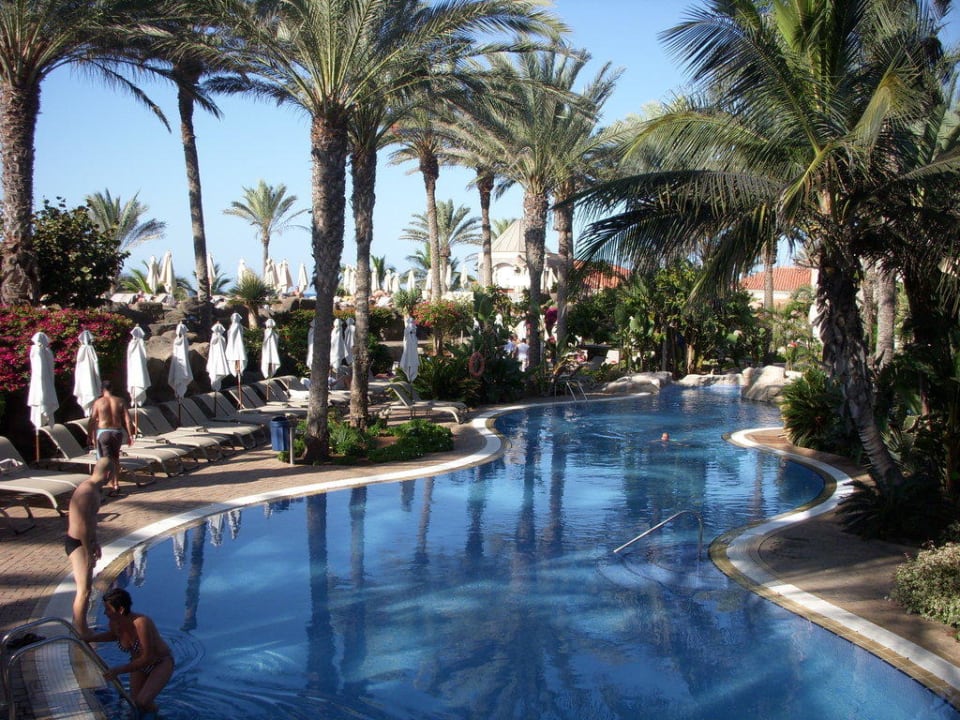 Pool (hier kann im Kreis geschwommen werden) Lopesan Costa Meloneras, Resort & Spa