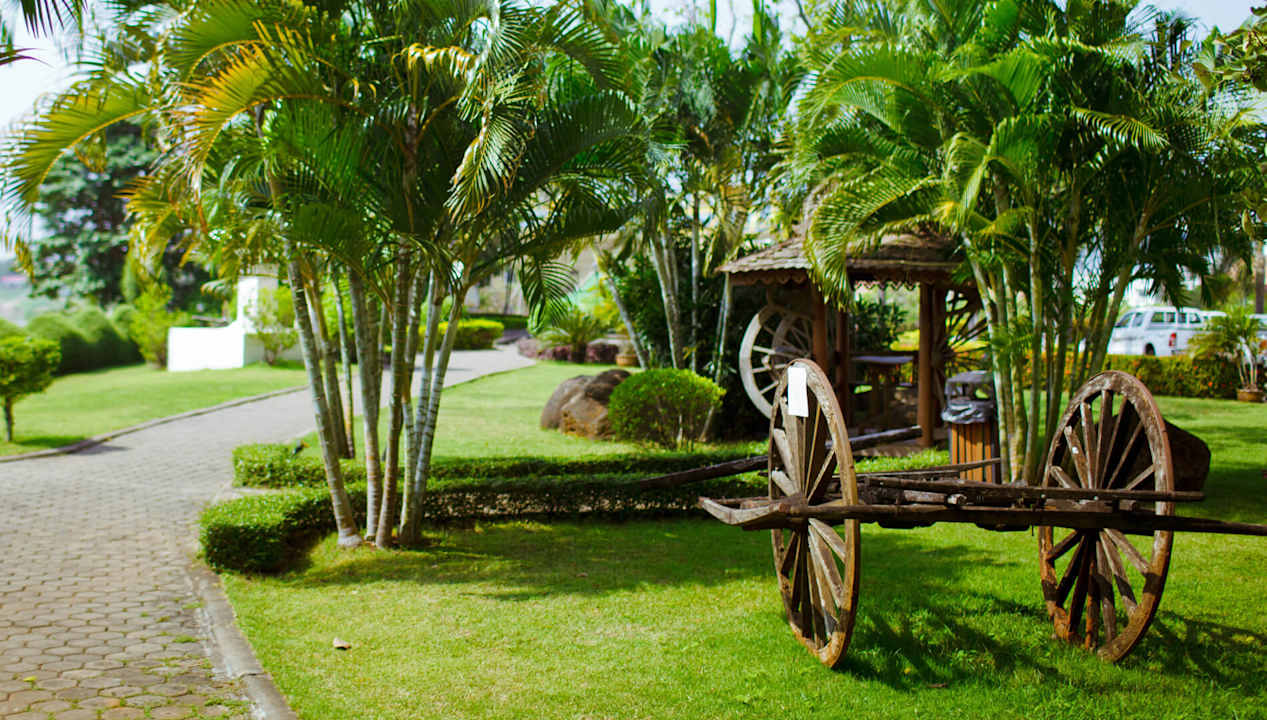 Gartenanlage Champasak Grand Hotel
