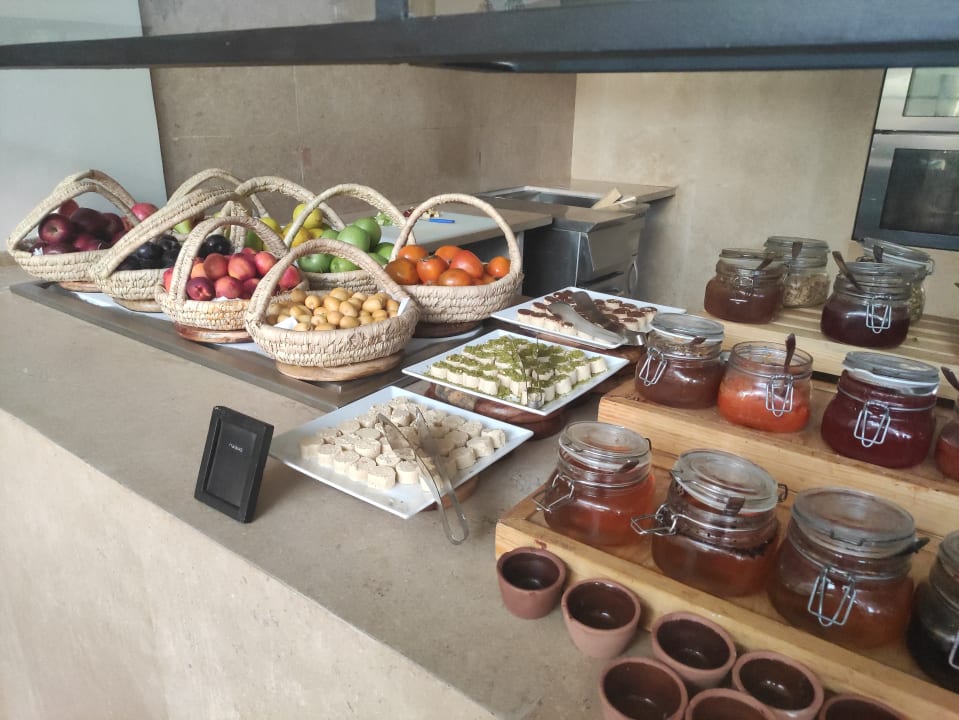 Gastro Serry Beach Resort