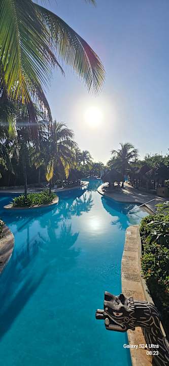 Pool Iberostar Waves Paraiso del Mar