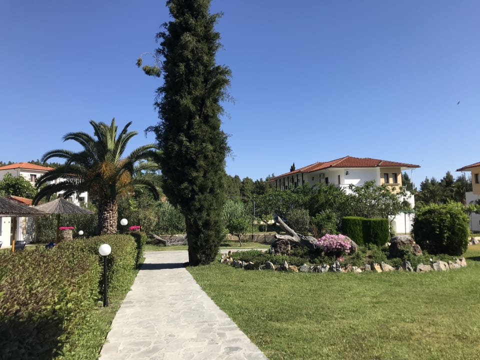 Gartenanlage Hotel Chrousso Village