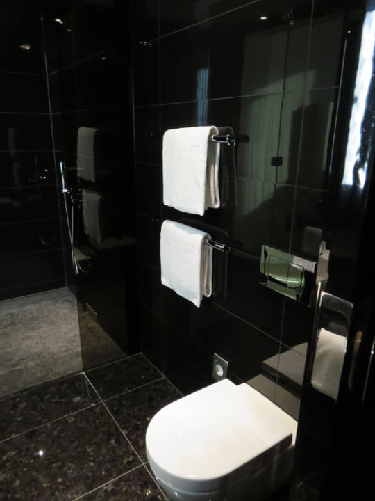 Bad Guestroom Meliá Vienna