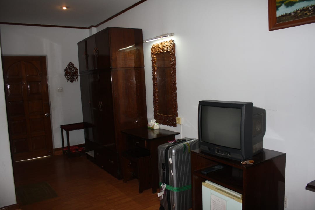 Schrank, Ablage, TV Hotel Treasure