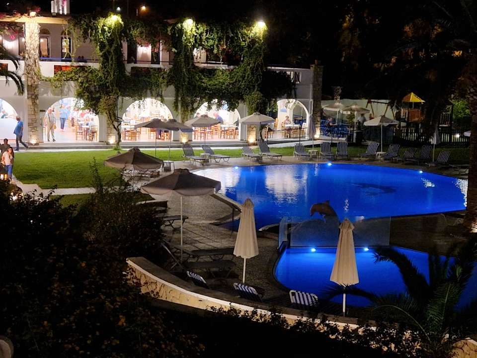 Pool Ekaterini Hotel