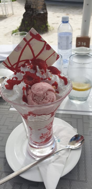 Gastro Kuramathi Maldives