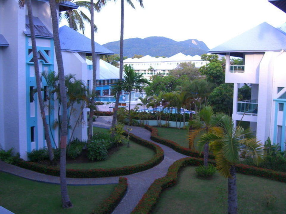 Blick auf den Pool vom Zimmer Grand Paradise Playa Dorada
