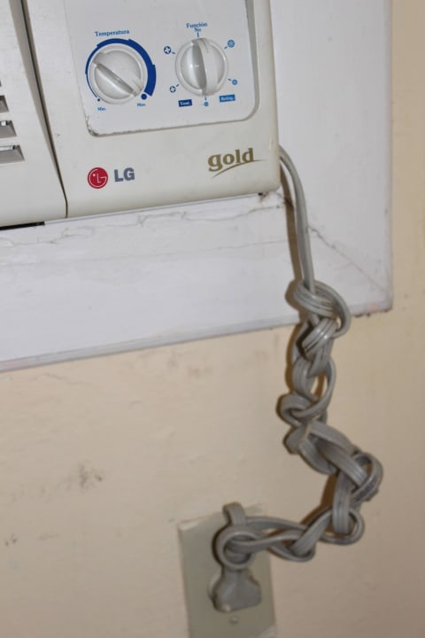 Klimaanlage - geht nicht. Hotel Camagüey Colón