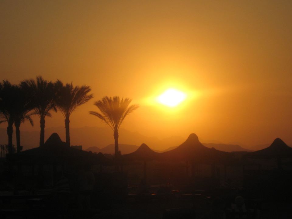 На закате Swisstouch Oriental Resort Marsa Alam