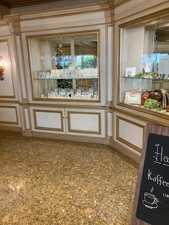 Lobby Sure Hotel by Best Western Rhoen Garden