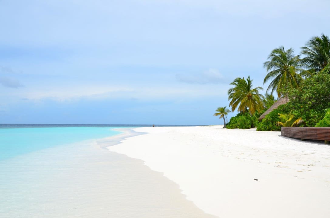 Strand Angaga Island Resort