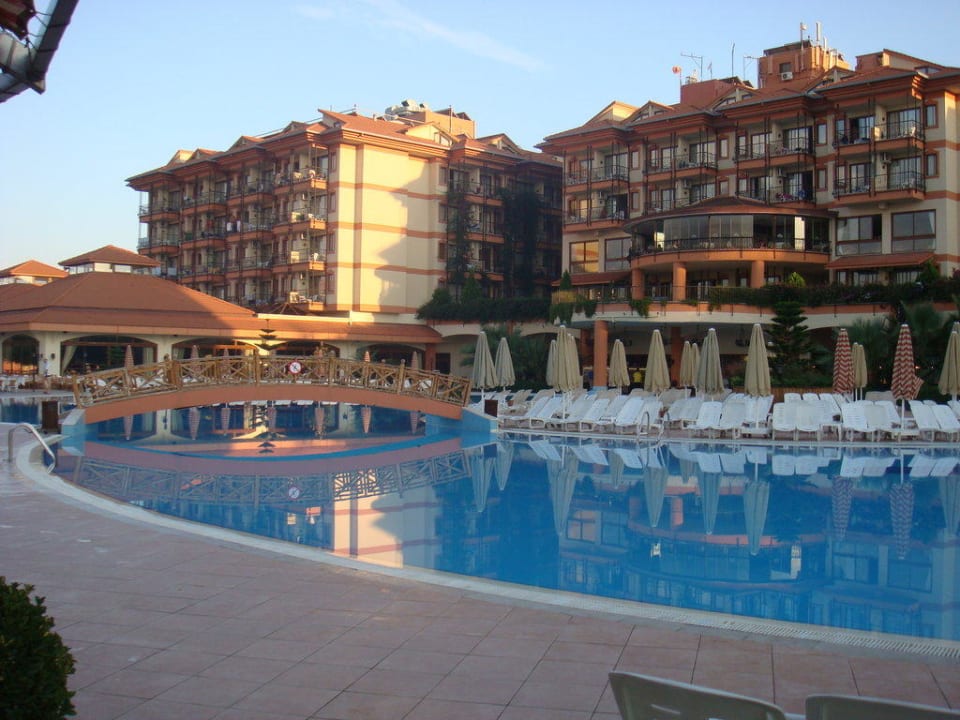 Pool Adalya ArtSide