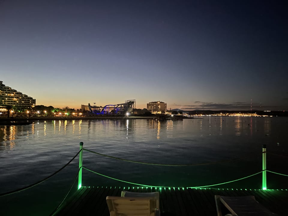 Pool Venosa Beach Resort & Spa