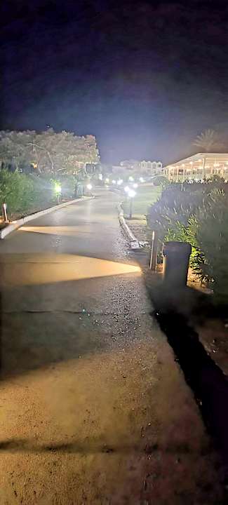 Gartenanlage Sandy Beach Resort