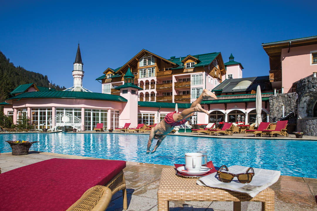 Pool Wellnesshotel ...liebes Rot-Flüh