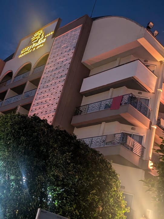 Außenansicht Mary Hotel Side