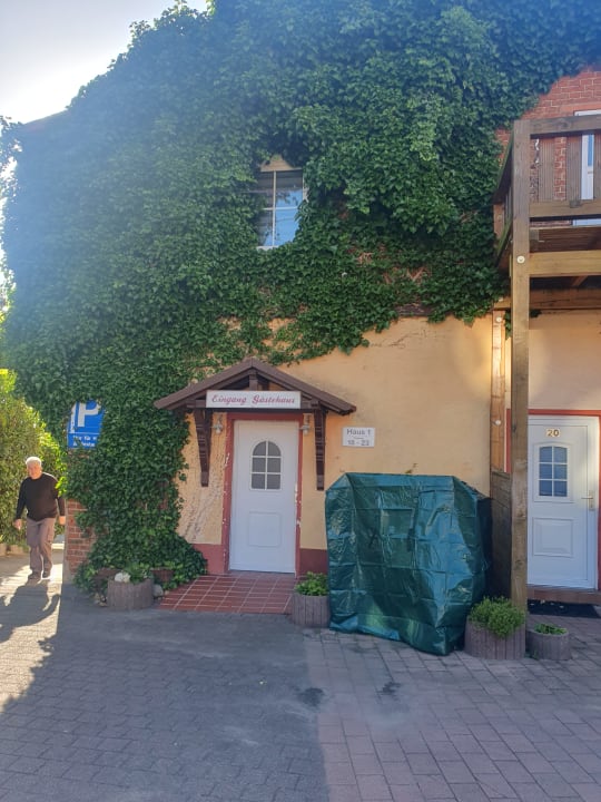 Außenansicht Hotel Christine