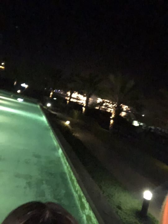 Außenansicht Rixos Bab Al Bahr