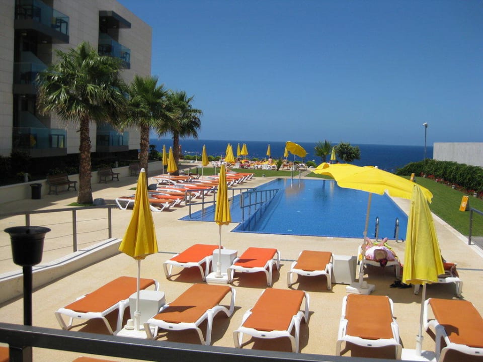 Poolanlage Hotel Golden Residence